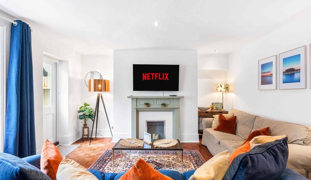 Powis Patio Retreat | By My Getaways