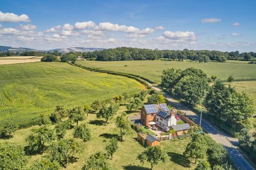 Powk Meadow Farmhouse