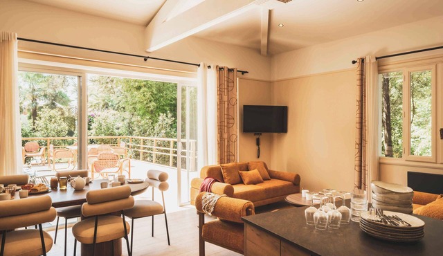 Près de la plage et du centre | Terrasse privée