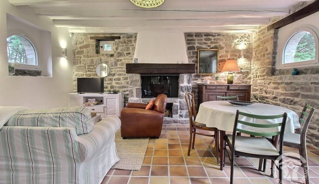 Près des Pins - PLEVENON