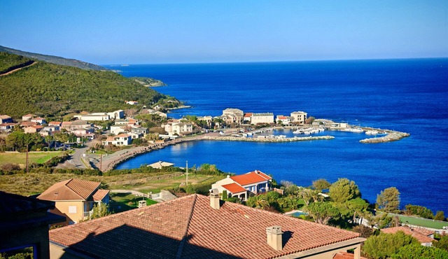 Près du Port de Plaisance de Santa Severa - Cap Corse, Appartement T2 à Louer
