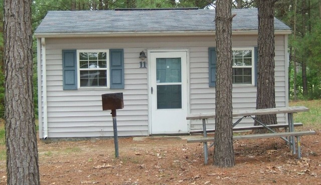 Pr Lake Gaston Lodge - Affordable Lake Rentals
