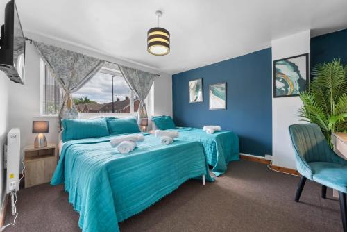 Practical Stays for Serious Workdays