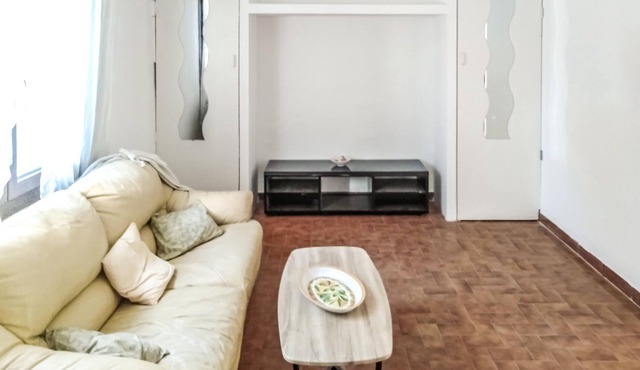 Practical vacation apartment with garden - ideal for a couple's vacation.