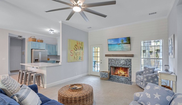 Practically perfect! Quiet mid-island beach retreat, centrally located to all!