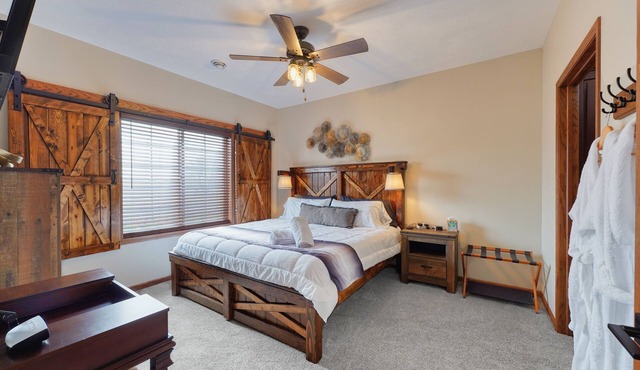 Prairie Haven Voted #1 2 King Suites - Just Built, 10 Min From Most Attractions