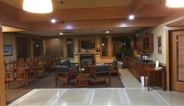 Prairie Inn Holmen La Crosse Area