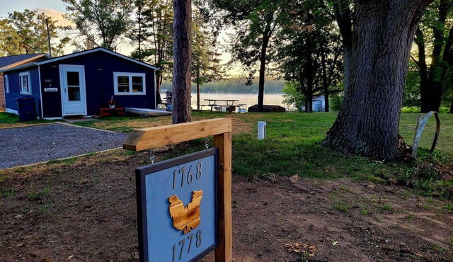 Pratt Lake Place: Summer at the Lake – Sun, Kayaks & Campfires!