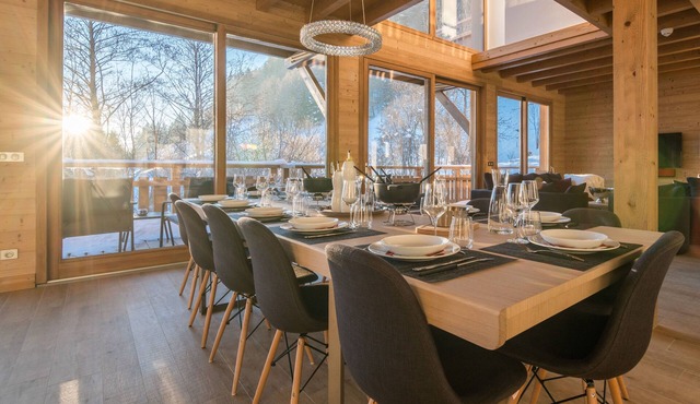 Praz-sur-Arly | Sleeps 13 | Endless Delights