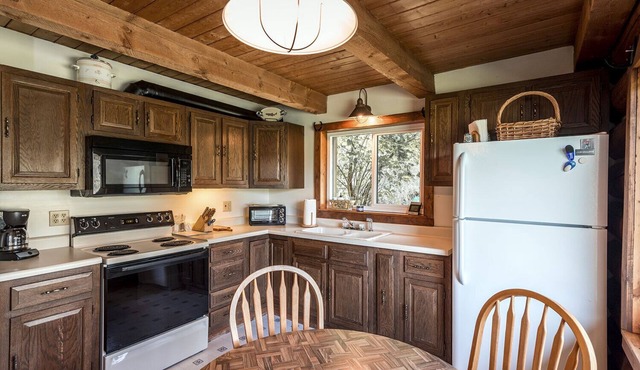 Preacher's Cabin - a real Montana log cabin, right at river's edge - sleeps 6