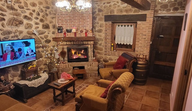 Preciosa Casa con Barbacoa Chimenea y Piscina
