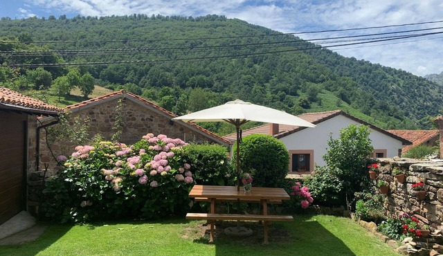 Preciosa Casa Montañesa en Picos de Europa, Cicera, Cantabria