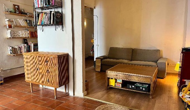 Precioso piso céntrico con patio