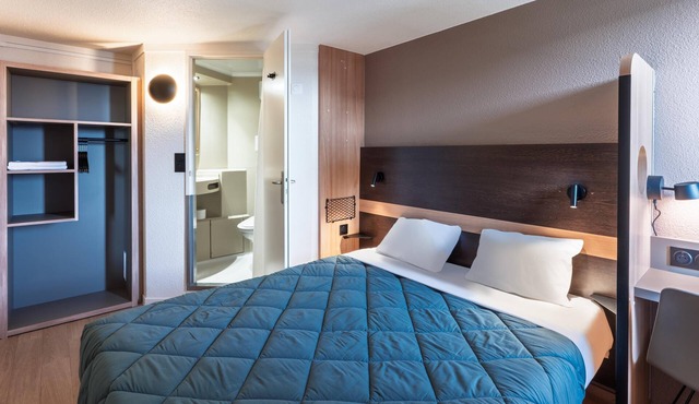 Première Classe Valenciennes Ouest - Petite Forêt