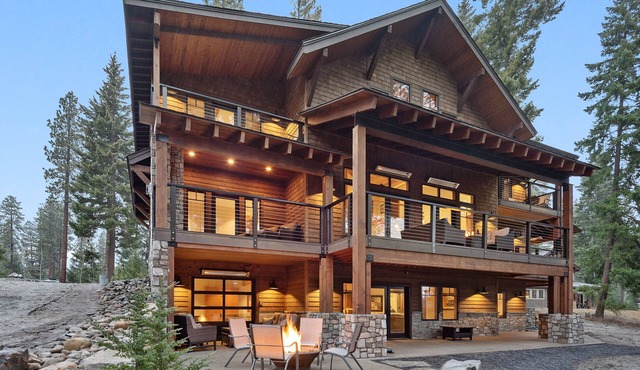 Premier 5-Suite Suncadia Golf Home *w/hot tub, sauna and game/media level*