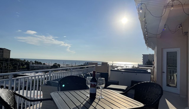 Premier Beachfront Condo w/Rooftop Oasis, Brand-NEW Hot Tub & Panoramic Views