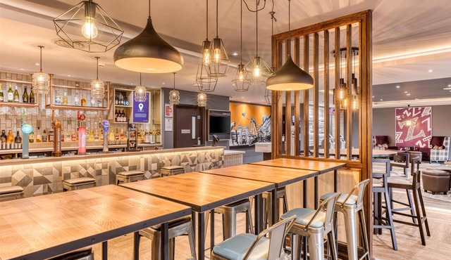 Premier Inn Abingdon - A34