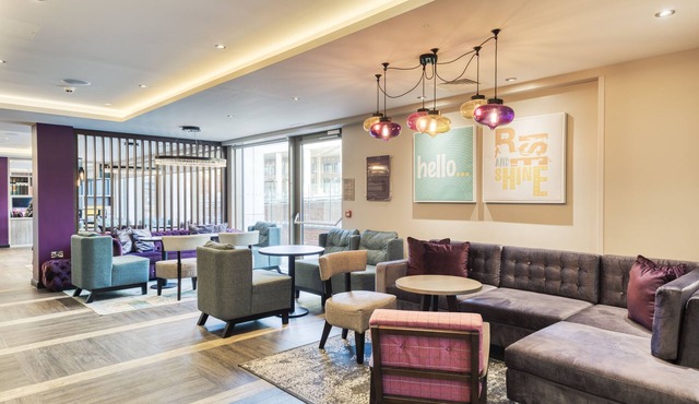 Premier Inn Banbury Town Centre - Castle Quay