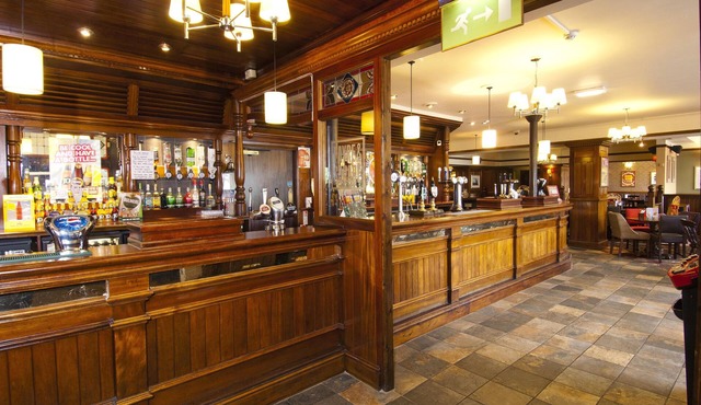 Premier Inn Bolton West