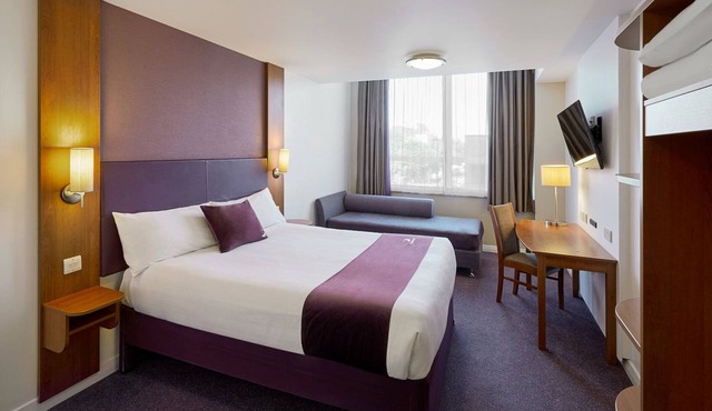 Premier Inn Bromsgrove Central