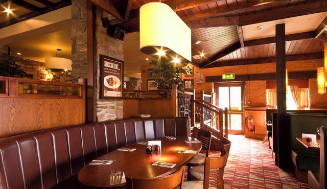 Premier Inn Dundee West