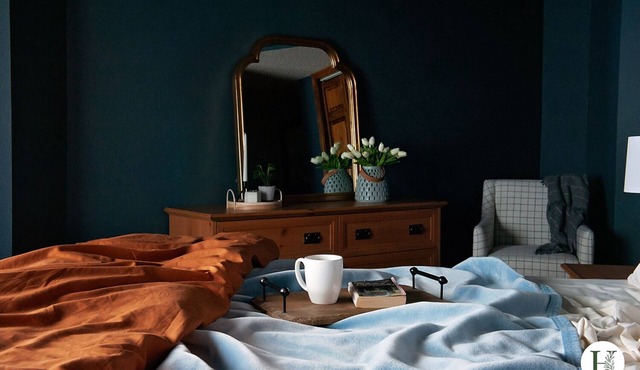 Premier Location! Villa in Tree Tops of Holiday Shores with boat slip!