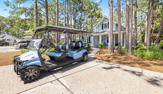 PREMIER LUXURY~FREE Golf & Activities ~Golf Cart~Hot tub, Pool, Gym