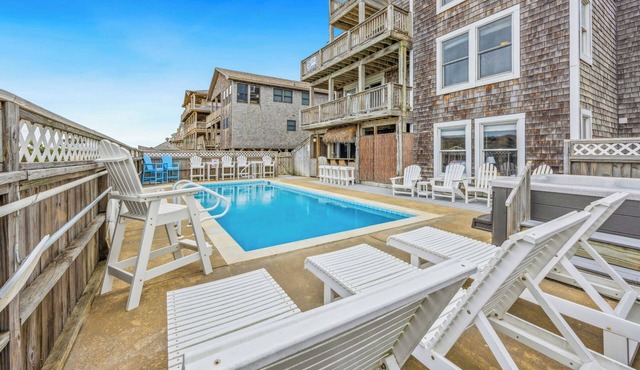 Premier Oceanfront Dog Friendly w/Pool, Hot Tub, Elevator, Theater, Tiki Bar