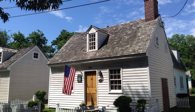Premier St. Michaels Cottage - T. Blades House - Walk to Everything in Town