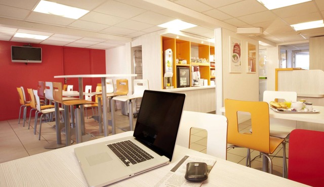 Premiere Classe Lyon Est - Aéroport Saint Exupéry