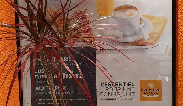 Premiere Classe Besancon - Ecole Valentin