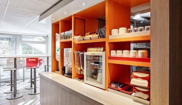 Premiere Classe Cambrai - Proville