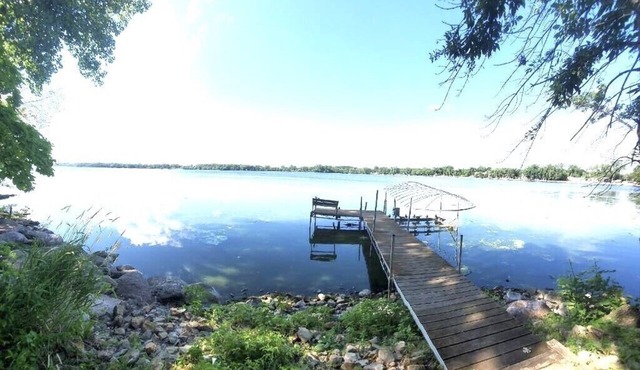 Premiere Host Adds Guest House Lk. Tetonka! It's Beautiful! 20 min from 35W.