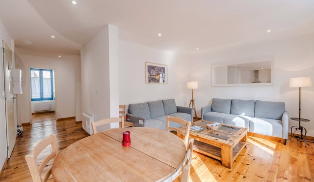 Premium 3-Star Apartment in Ax-les-Thermes - Ski, Thermal Baths, and Nature Nearby