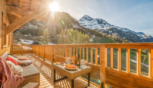 Premium 4* Apartment Ski-in/Ski-out with SPA and Parking