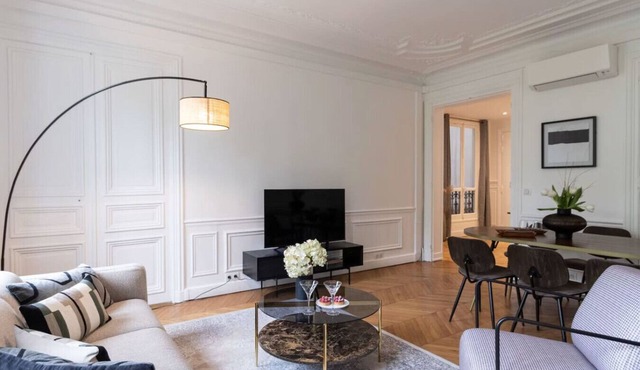 Premium 4Bedrooms ChampsElysée ArcdeTriomphe
