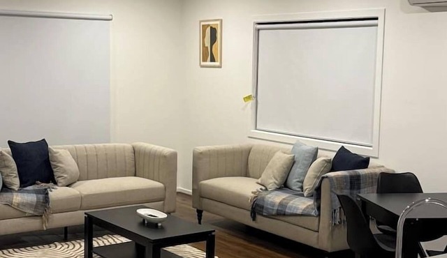 Premium 4BR Home Near Nature & Shops free parking