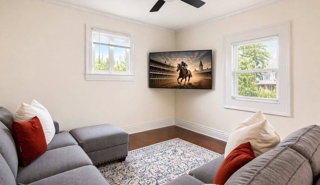 Premium 6BR Bourbon Trail home for large groups!