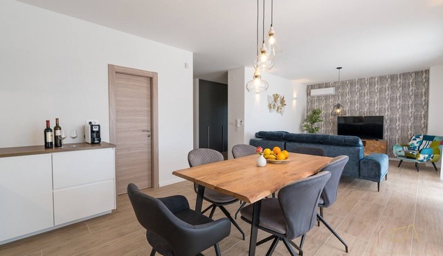 Premium apartment Loma Two with a pool and garden on Krk