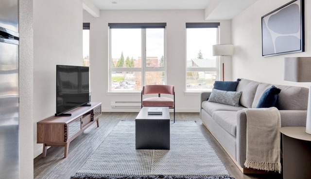 Premium Ballard 1BR w/ BBQ, Lounge & W/D, onsite retail, by Blueground