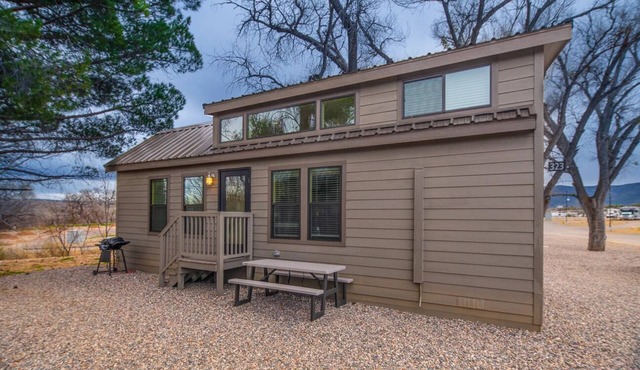 Premium Cabin Sleeps 8 (2 Bedroom w/loft and sofa sleeper) at Resort