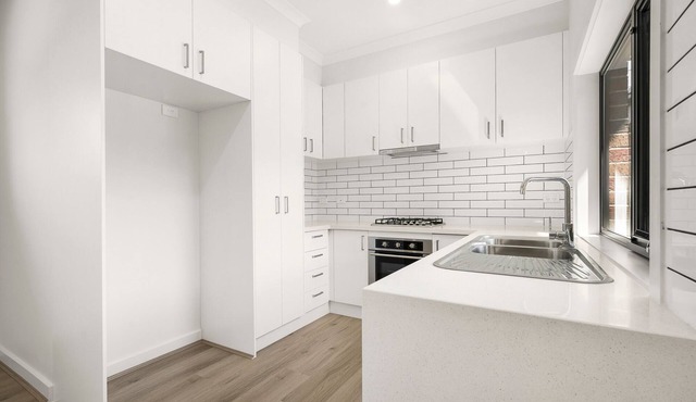 Premium Double Bedroom In A Beautiful Suburb