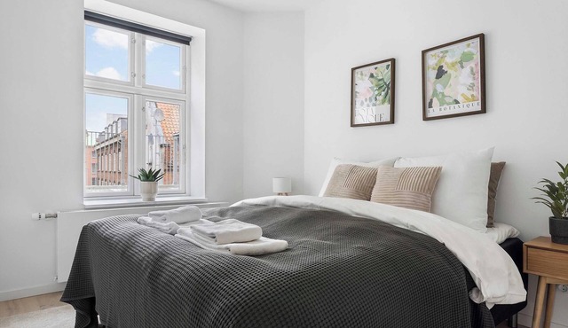 Premium High-Street Home w Large Private Terrace