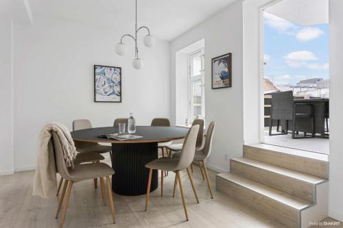 Premium High-Street Home w Large Private Terrace