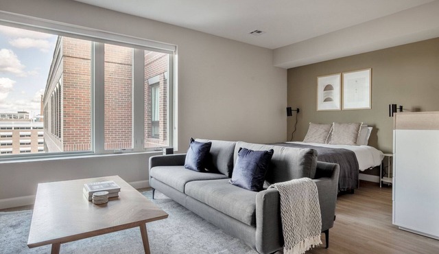 Premium Kendall Square Studio w/Gym & Rooftop, nr MIT, by Blueground