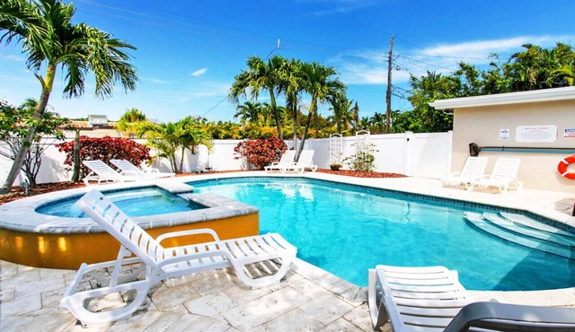 Premium Luxury 5BR/4BA Villa near Hollywood Beach