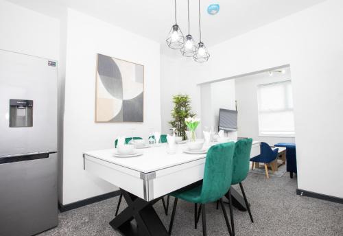 Premium Luxury Home by Anfield & City Centre