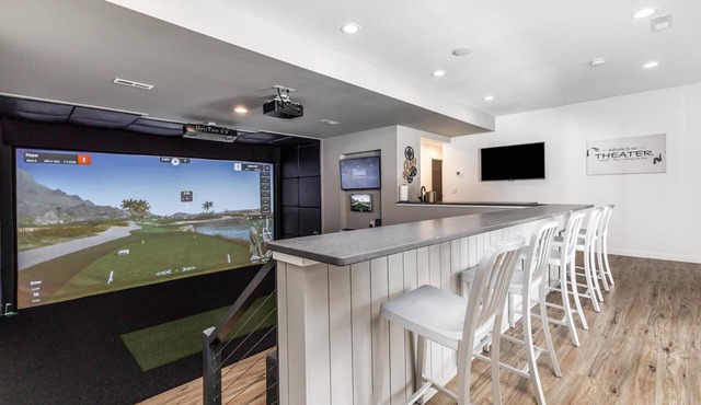 Premium New Construction: Golf Sim + Theater Room + Noon Check-in-out