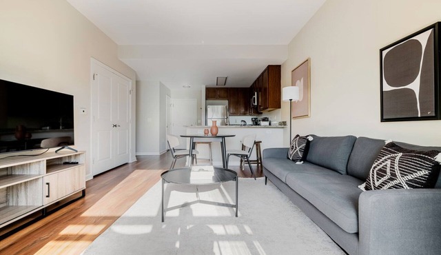 Premium North Bethesda 1BR w/Gym, Rooftop Pool & W/D, by Blueground