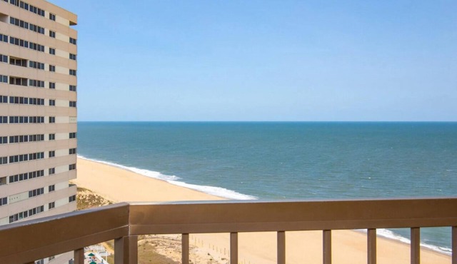 Premium Ocean 2 Queens, Ashore Resort & Beach Club, Beach Access